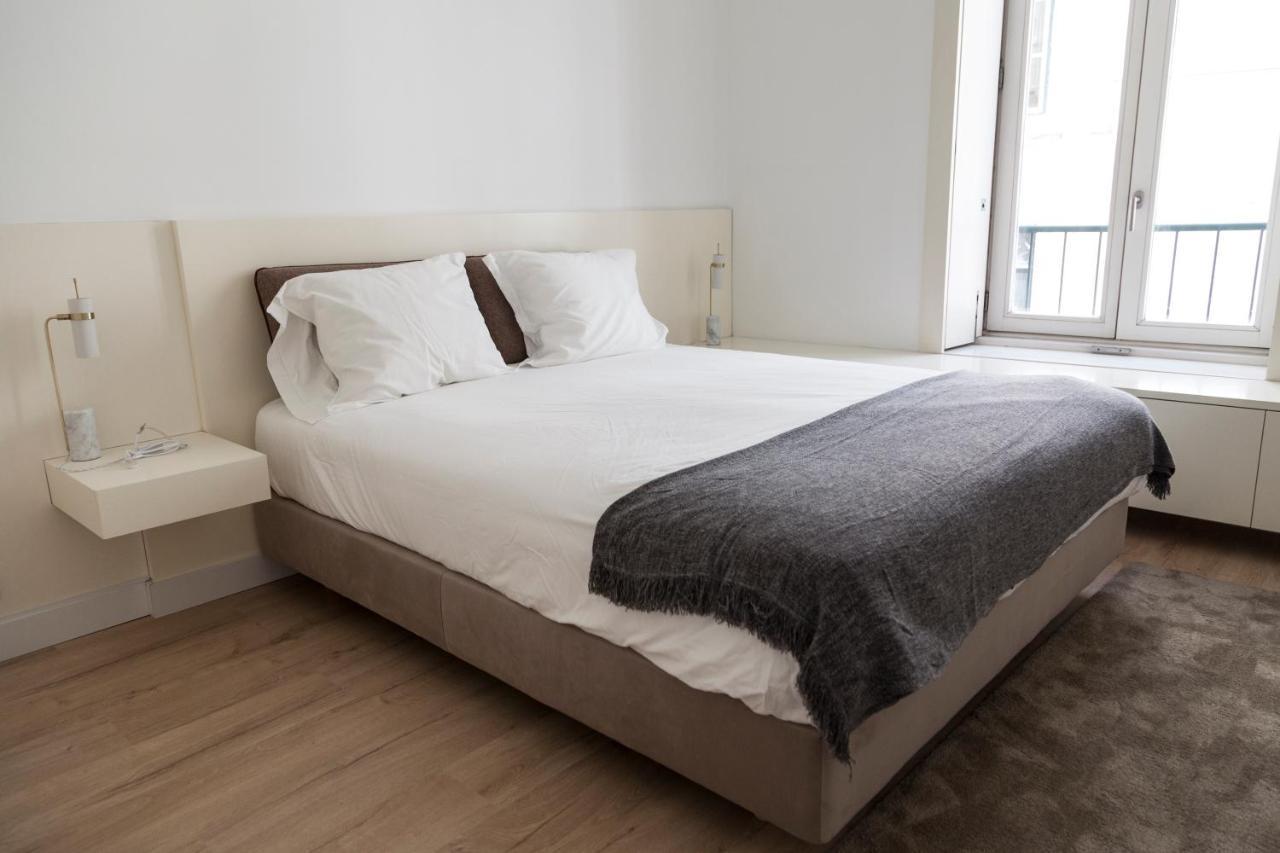 Classy 2Bdr Apartment In Downtown By Lovelystay Lissabon Buitenkant foto
