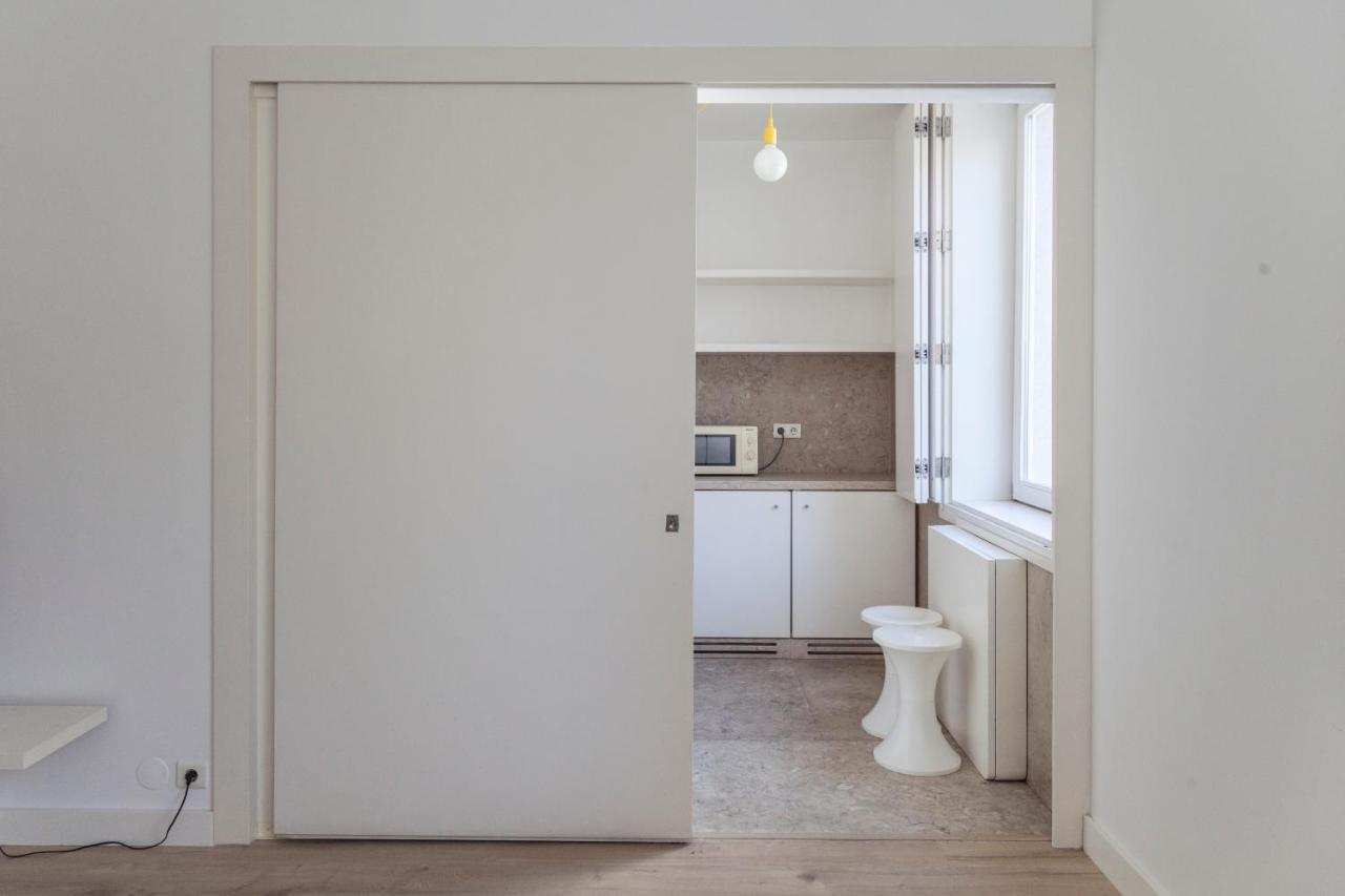 Classy 2Bdr Apartment In Downtown By Lovelystay Lissabon Buitenkant foto